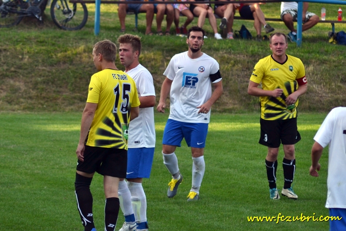 Fotogalerie: FC Zubří – Zašová (slavnostní zahájení&nbsp;sezóny)